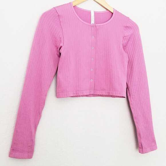 By Anthropologie Seamless Long Sleeves Snap Front Crop Top Cardigan Size XXS/XS - Picture 16 of 16